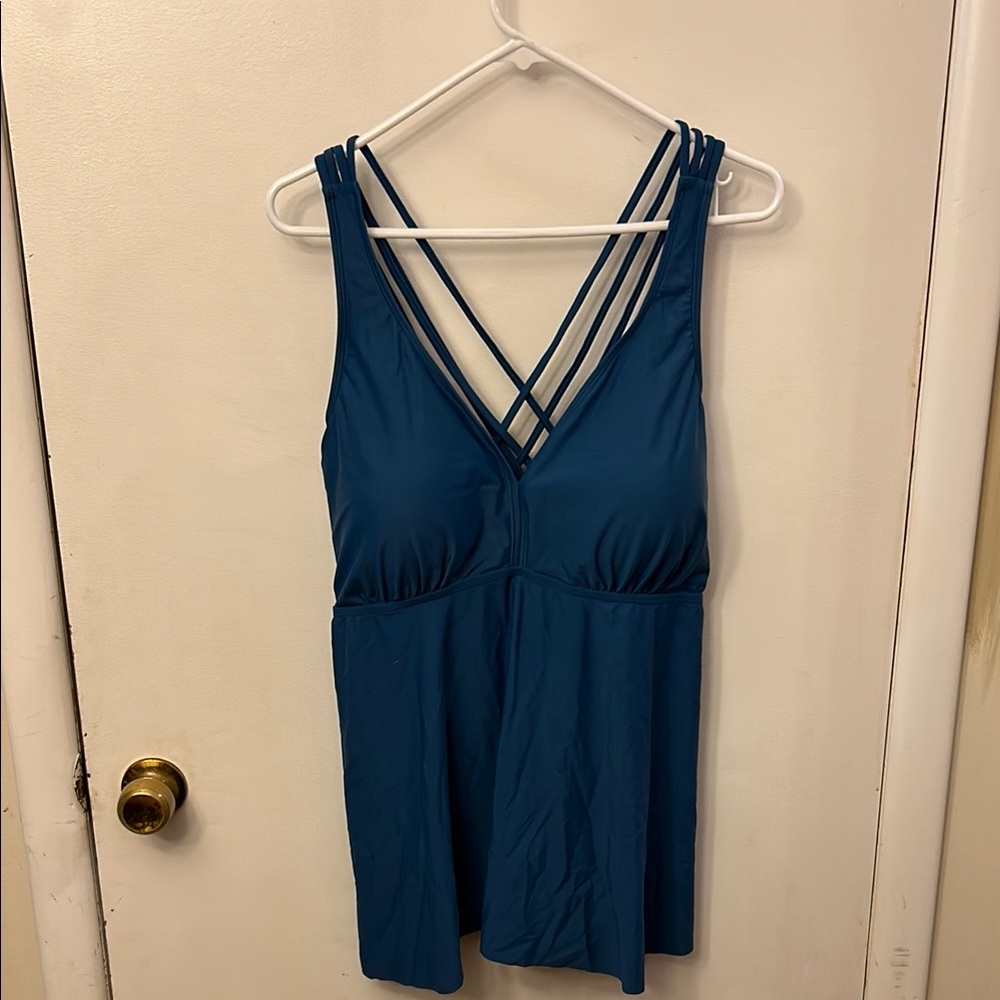 Firpearl Women’s Swim Top Blue NWT Size 20